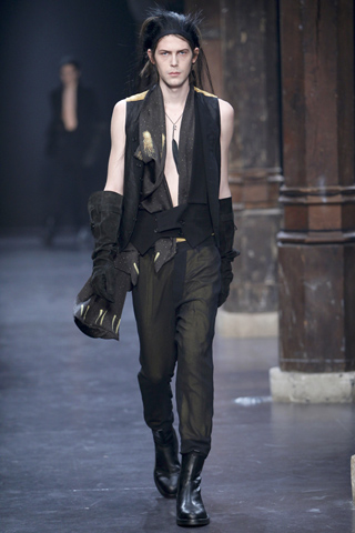 Ann Demeulemeester / - 2011-2012